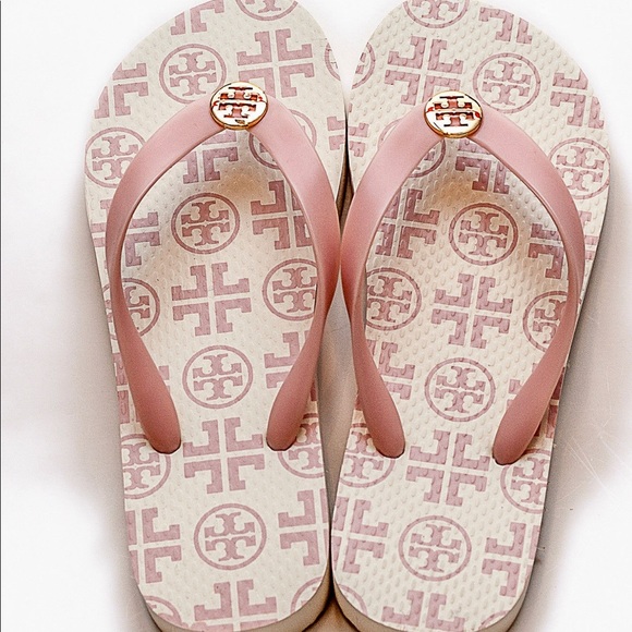 Tory Burch Shoes - Tory Burch rose sandals